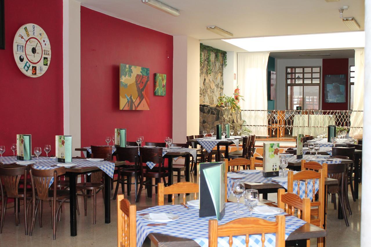 טרור Hotel El Pino מראה חיצוני תמונה